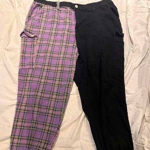 Almost famous plaid purple and black cargo pants
